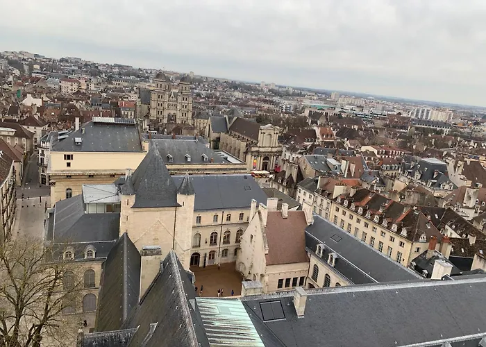 Le Saint Fiacre - Homillesime 디종