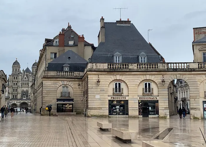 Le Saint Fiacre - Homillesime 公寓